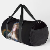 Demure with Pink Bubble Gum ダッフルバッグ (右コーナー)