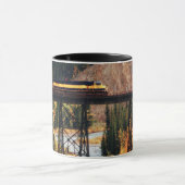 Denaliの国立公園およびジャム米国アラスカ マグカップ (中央)