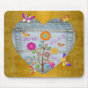 Denim Pocket Heart Flowers Butterflies on Gold マウスパッド