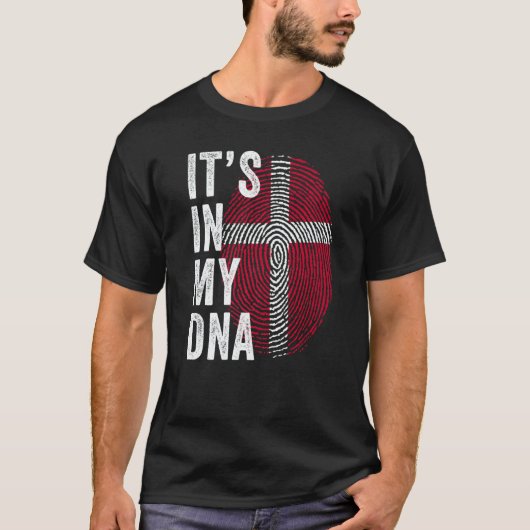 Denmark It's In My DNA Cute Danish Fingerprint Fla Tシャツ (正面)