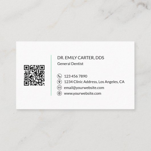 Dental Clinic Dentist Logo QR Code Soft Green 名刺 (裏面)
