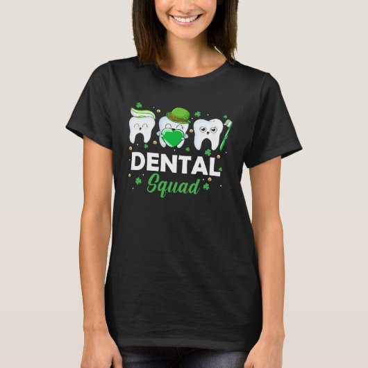 Dental Squad Toothbrush Dentist Hearts Love St Pat Tシャツ (正面)