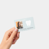 Dentist White Teeth Light Blue ID Photo バッジ (Handheld)
