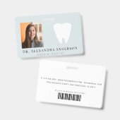 Dentist White Teeth Light Blue ID Photo バッジ (Front & Back)