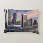 Denver Skyline アクセントクッション (裏面)