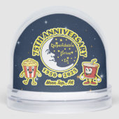Dependable Drive In 75th Anniversary Snow Globe (正面)