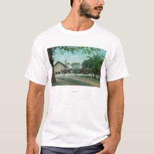 DepotHealdsburgの外観、カリフォルニア Tシャツ
