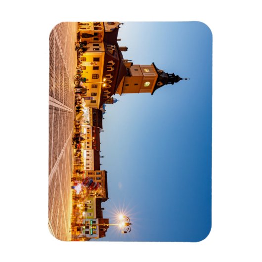 Der Marktplatz von Brasov in Rumanien マグネット (縦)