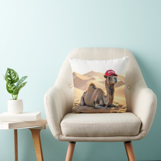 Desert Camel Wearing a Red Retired Cap クッション (椅子)