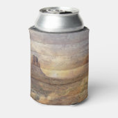 Desert Landscape Monument Valley And Cloudy Sky 缶クーラー (缶裏面)
