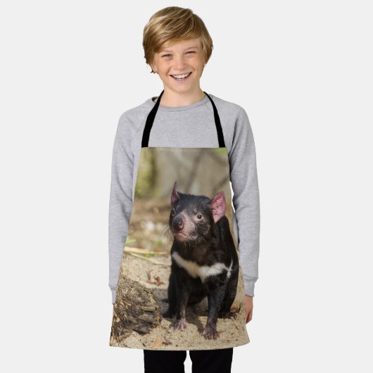 Desert Light – Tasmanian Devil エプロン (着用した状態)