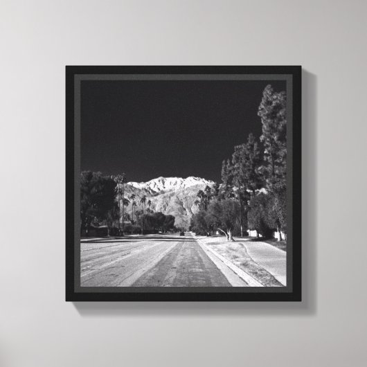 Desert Snow-Rancho Mirage, CA by Tom Masters キャンバスプリント (正面)