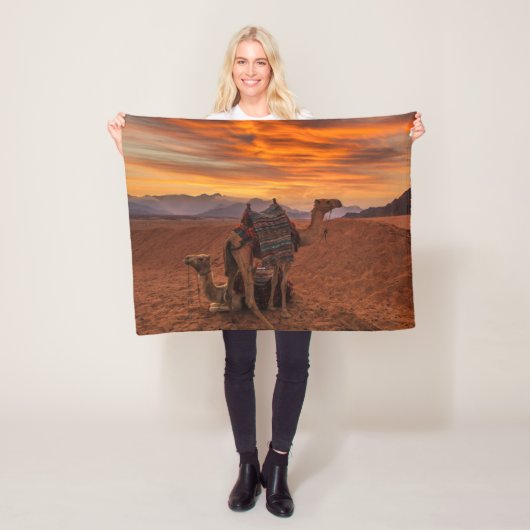 Deserts | Bactrian Camel Egypt Sand Dune フリースブランケット (インサイチュ)