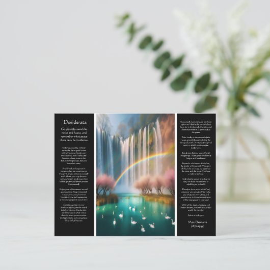 Desiderata Waterfall：虹の優美さに覆われた滝 ポストカード (スタンド正面)