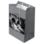 Design elegante e raffinato ミディアムペーパーバッグ (裏面アングル)