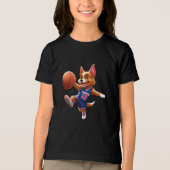 Design of a dog playing basketball トライブレンドＴシャツ (正面)