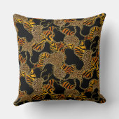 Designer Luxe Animal Print With Gold Chains クッション (裏面)