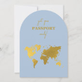 Destination Wedding World Passport Dusty Blue Gold 招待状 (正面)