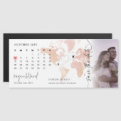 Destination World Map Calendarハートの写真結婚 マグネット招待状 (正面/裏面)