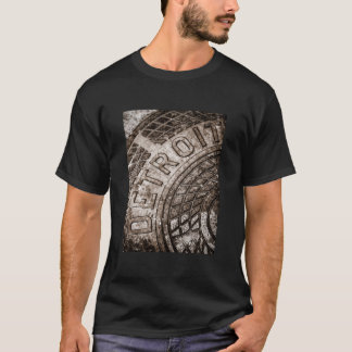 Detroit Manhole Cover Tシャツ