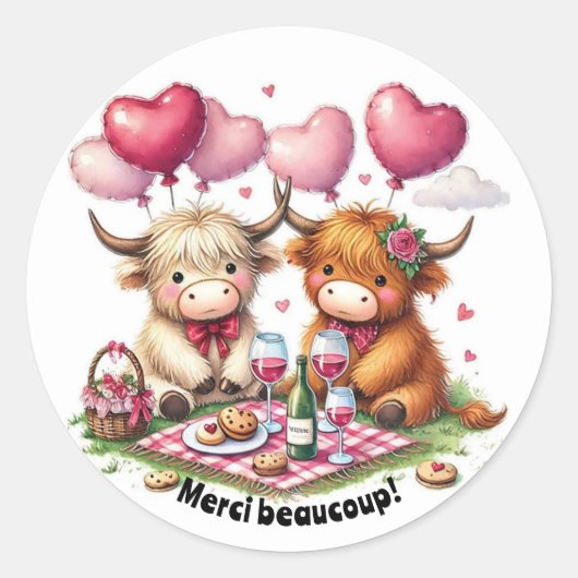 Deux adorables vaches Highland, l'une blanc cassé  ラウンドシール (正面)