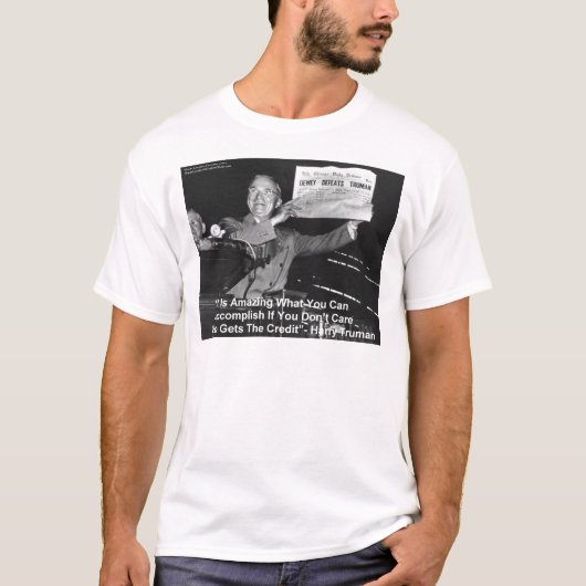 Dewey Beats Truman おもしろギフト Tシャツやバッジなど Tシャツ (正面)