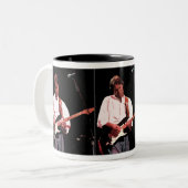 DFコンサートの2002年のコラージュのマグ ツートーンマグカップ (正面左)