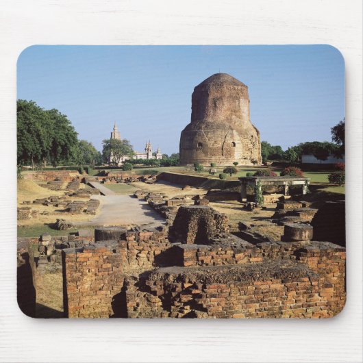 Dhamekhのstupa、c.500広告 マウスパッド (正面)