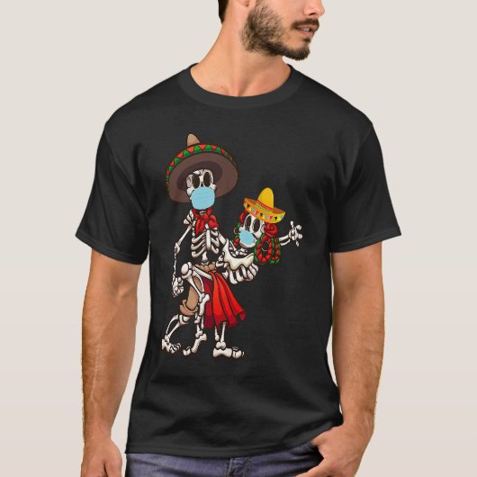 Dia De los Muertos Day of the Dead  Skulls Dancing Tシャツ (正面)