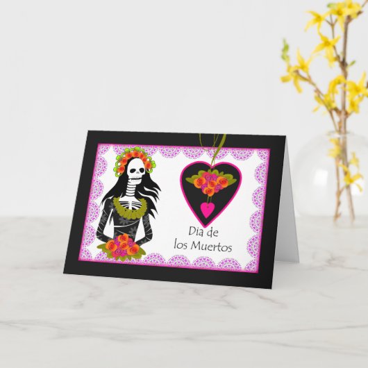 Dia de los Muertos Skeleton and Flowers カード (黄色い花)