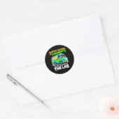 Diag Lab Week 2025のTeeのミステリーマシン ラウンドシール (封筒)
