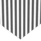Diagonal black and white stripes  pattern ショートテーブルランナー (コーナー)