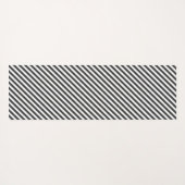 Diagonal black and white stripes  pattern ヨガマット (裏面(横))