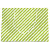 Diagonal lime green and white stripes pattern ラージペーパーバッグ (正面)