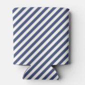 Diagonal navy blue and white stripes pattern 缶クーラー (裏面)