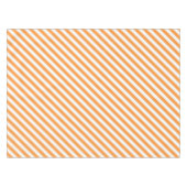 Diagonal orange and white stripes pattern テーブルクロス (正面(横))