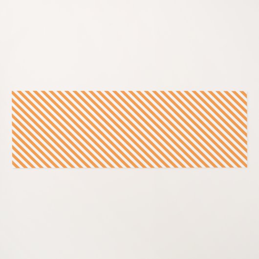 Diagonal orange and white stripes pattern ヨガマット (裏面(横))