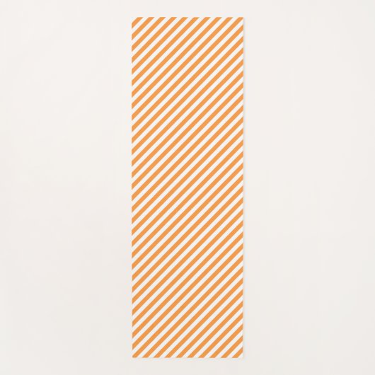 Diagonal orange and white stripes pattern ヨガマット (正面)