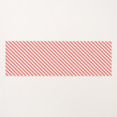 Diagonal pattern of pink and white stripes ヨガマット (正面(横))