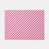 Diagonal pink and white stripes pattern ドアマット (正面)