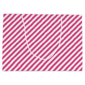 Diagonal pink and white stripes pattern ラージペーパーバッグ (裏面)