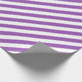 Diagonal purple and white stripes pattern ラッピングペーパー (角)