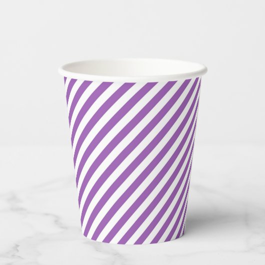 Diagonal purple and white stripes pattern 紙コップ (裏面)
