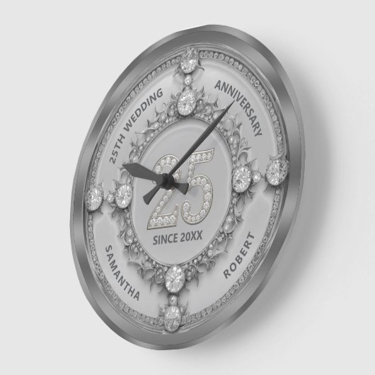 Diamond & Silver Frame 25th Wedding Anniversary ラージ壁時計 (傾斜)