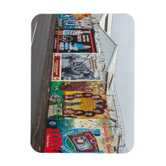 Die Graffiti in Belfast Irland マグネット (縦)