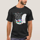 Different Beautiful Autism Awareness Puzzle Piece Tシャツ (正面)