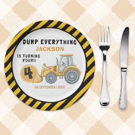 "Dig In! Construction Truck Party for 4th Birthday ペーパープレート