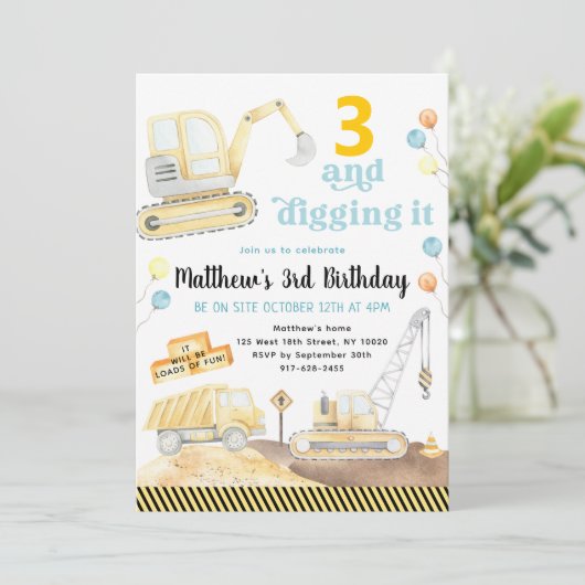 Digging It Construction Trucks Birthday 招待状 (スタンド正面)