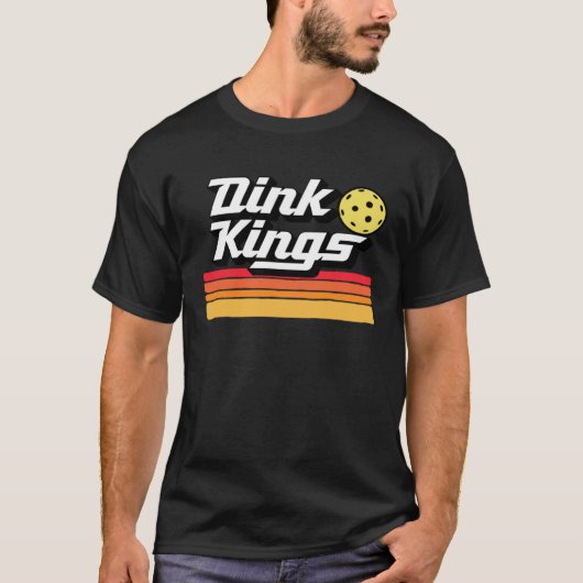 Dink Kings  Cute Pickleball Team 80s Pickle Ball R Tシャツ (正面)