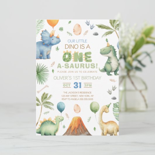 Dino Party | Cute Dinosaurs First Birthday Invitat 招待状 (スタンド正面)